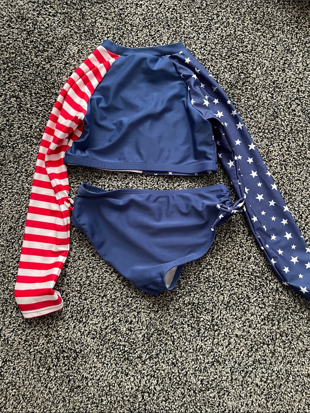 Cat & Jack Rashguard - Picture 3 of 3